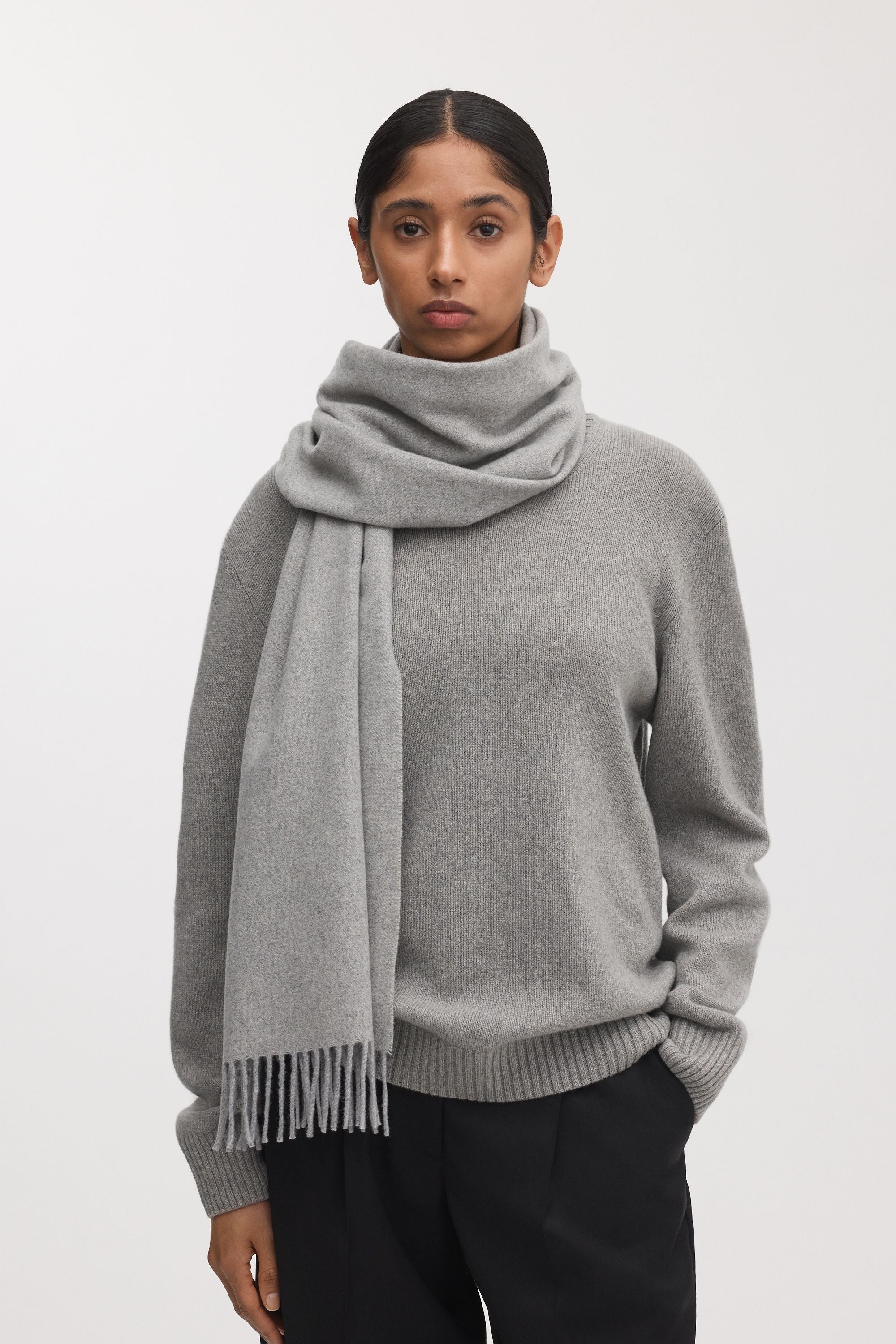 The Cashmere Wool Scarf