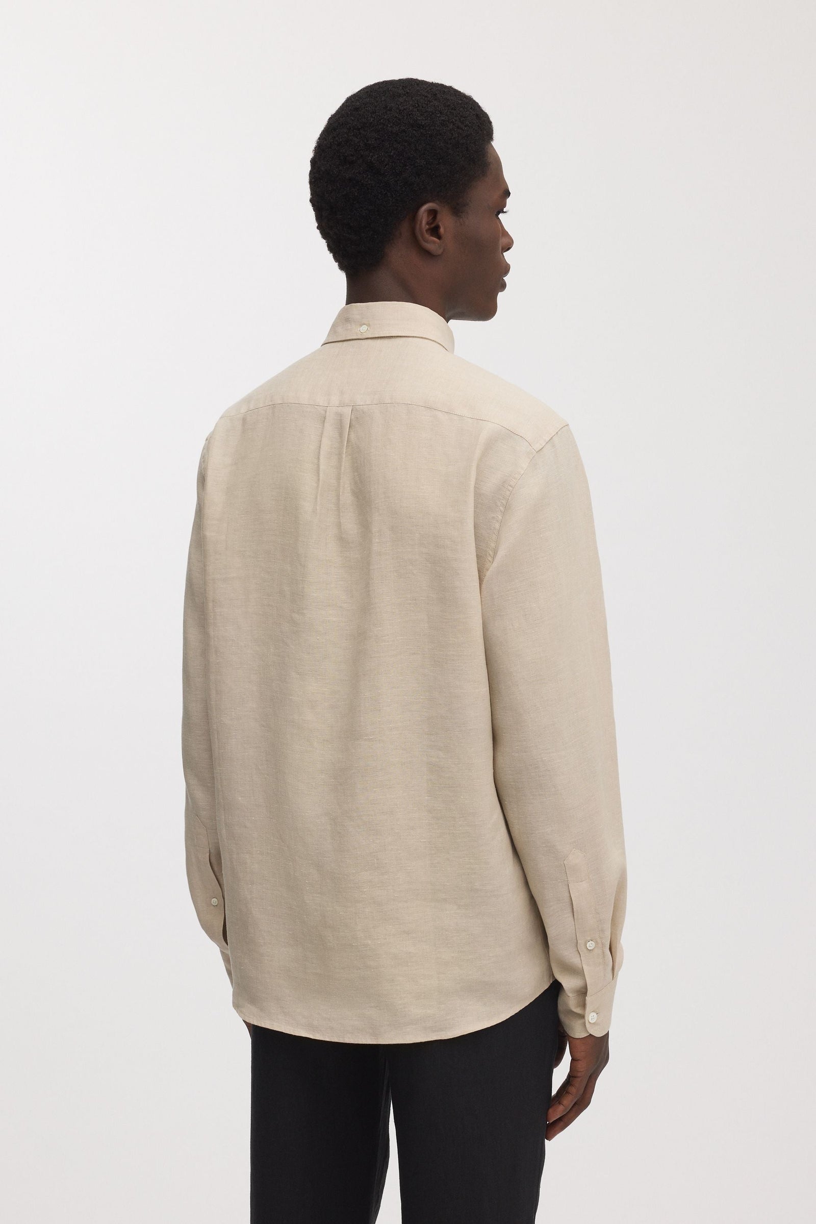 The Linen Shirt