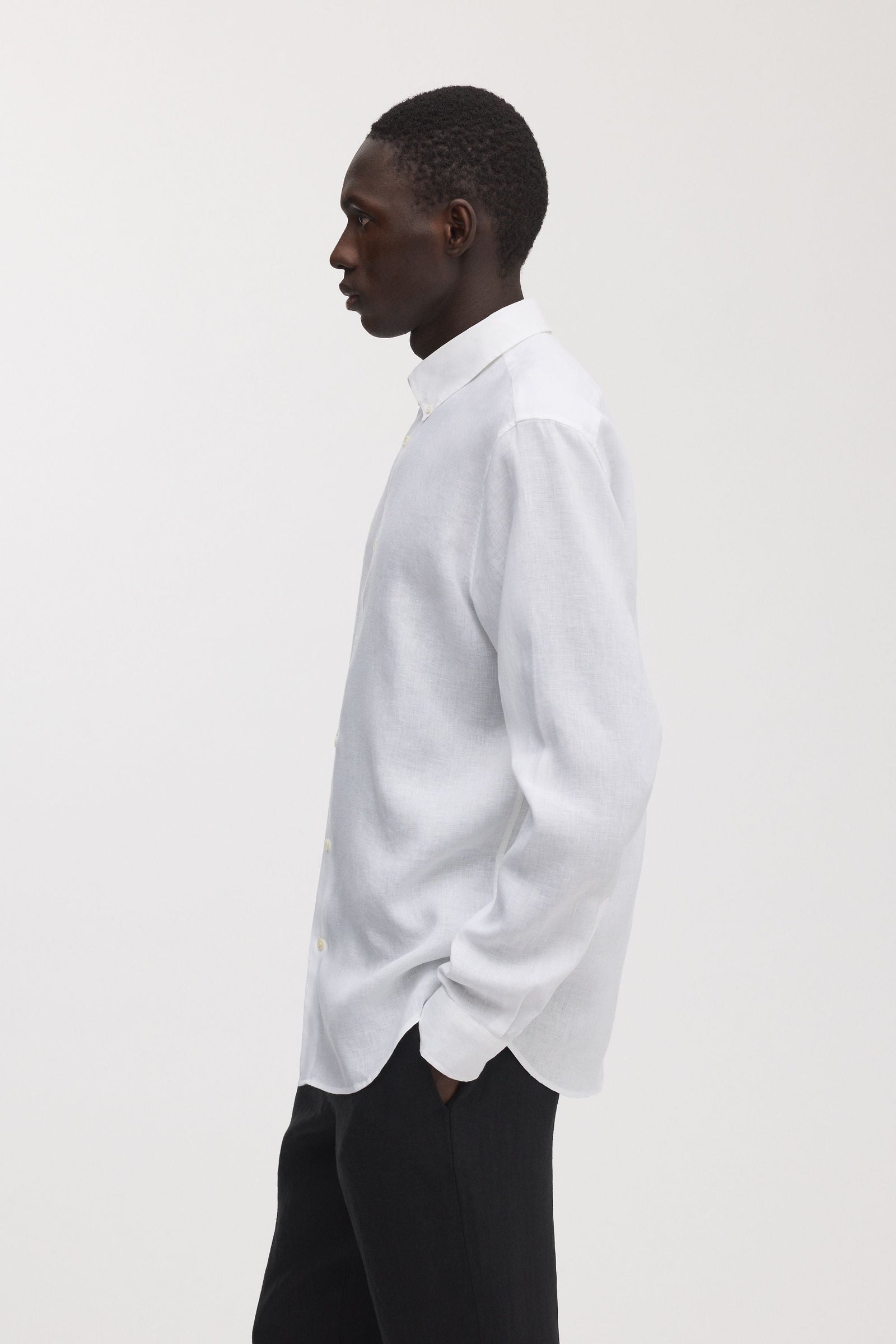 The Linen Shirt