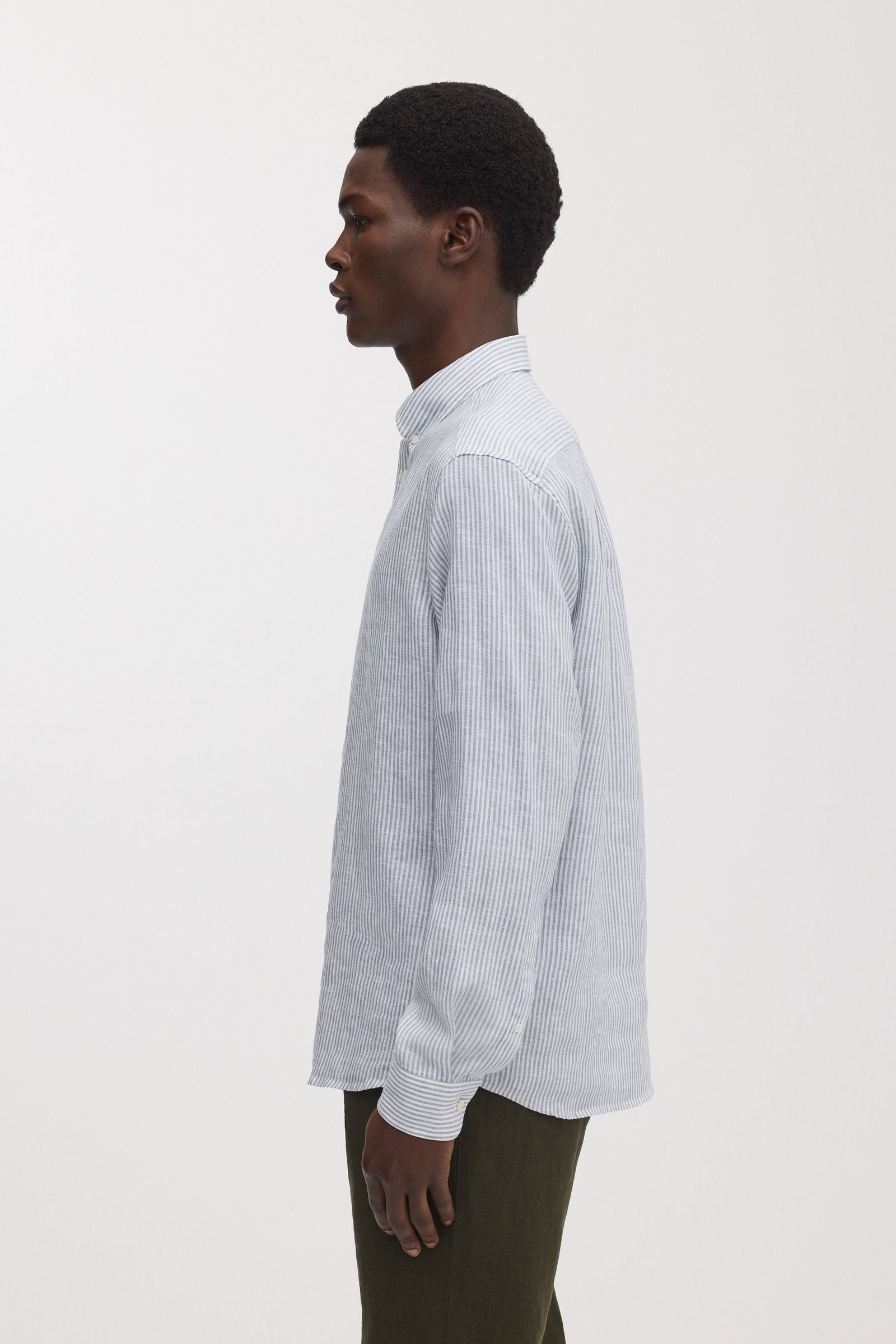 The Linen Shirt