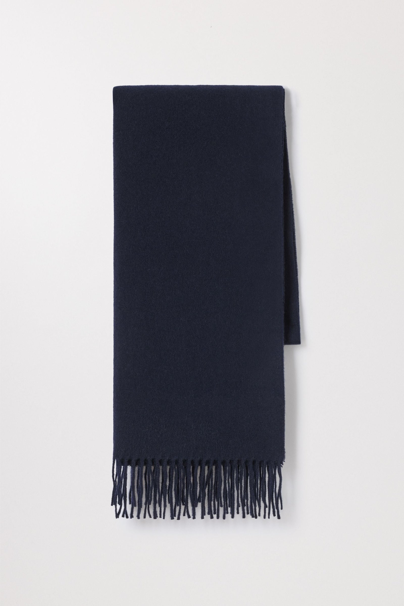 The Oversized Cashmere Wool Scarf