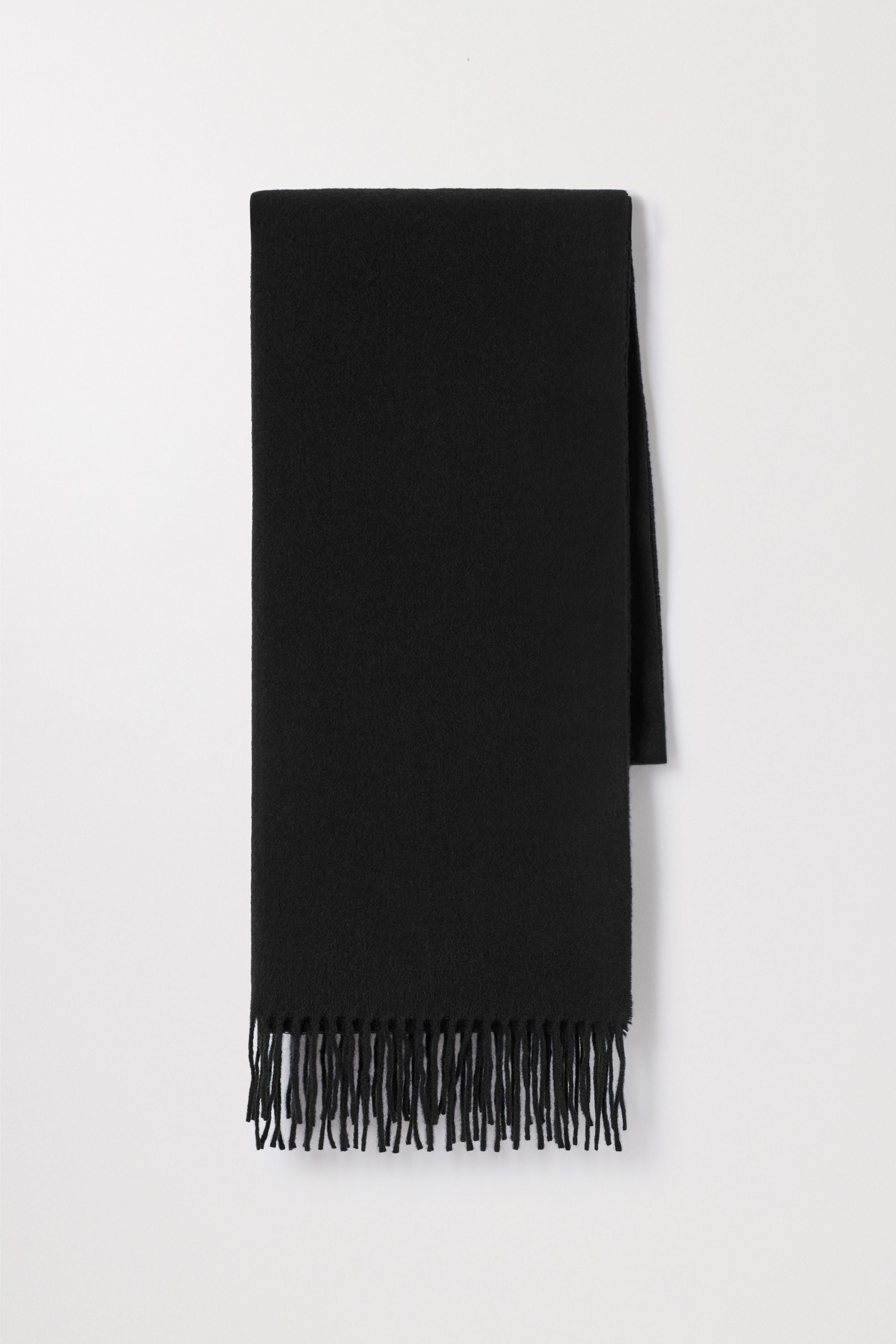 The Oversized Cashmere Wool Scarf