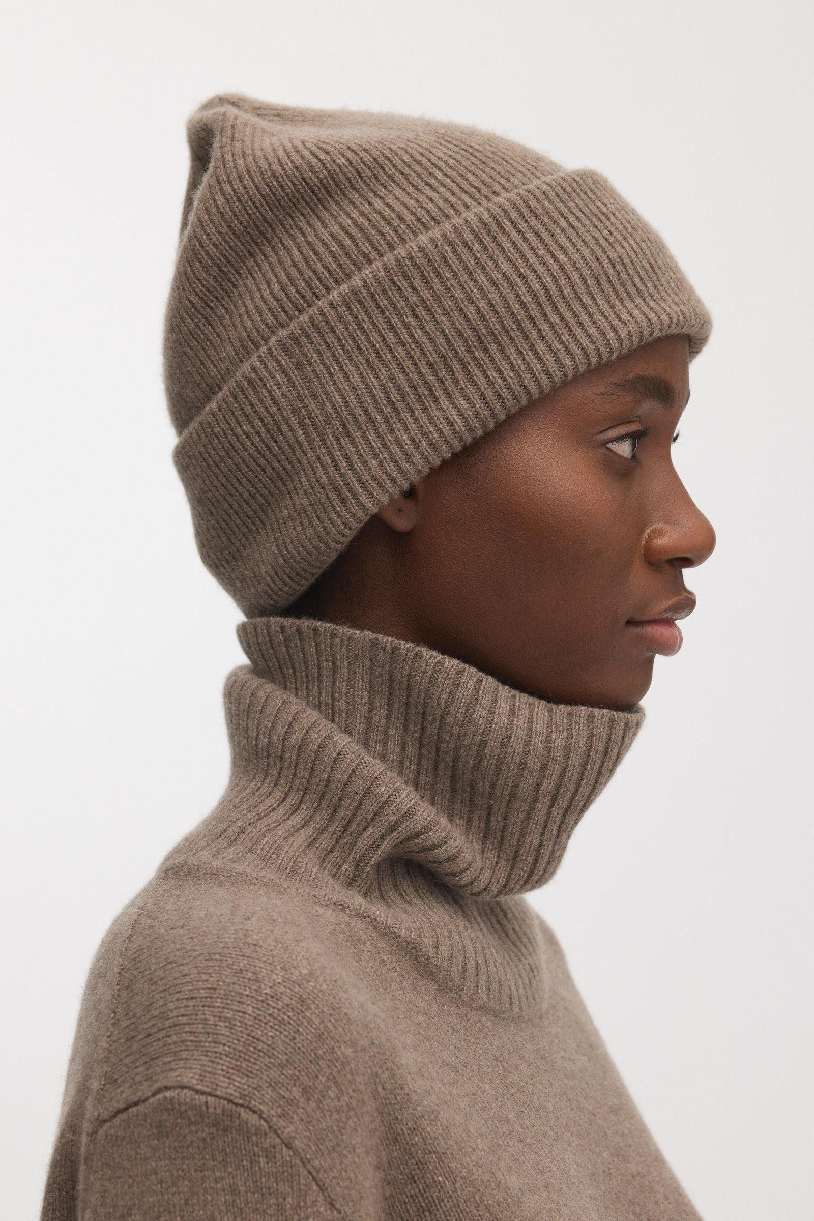The Cashmere Beanie