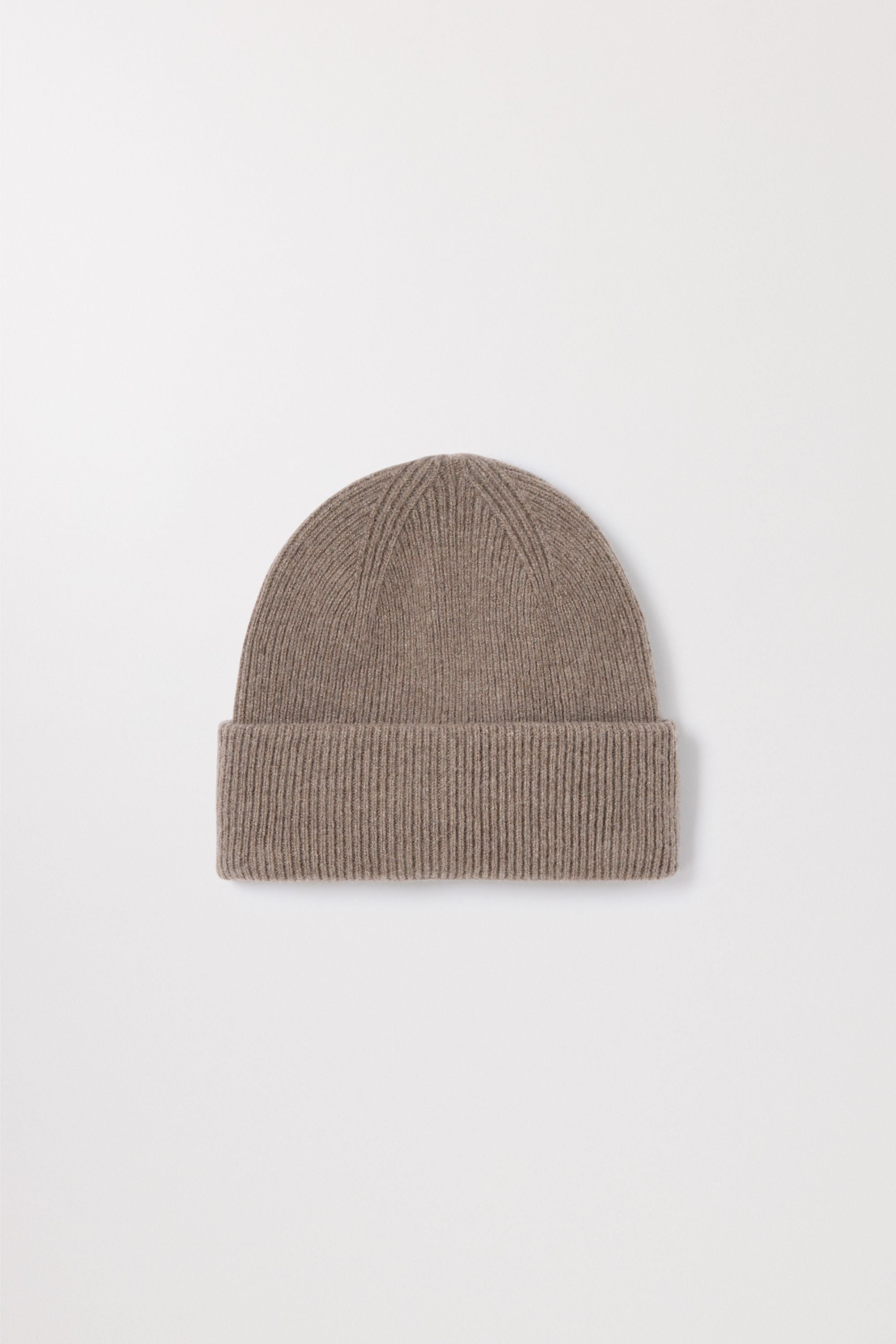 The Cashmere Beanie