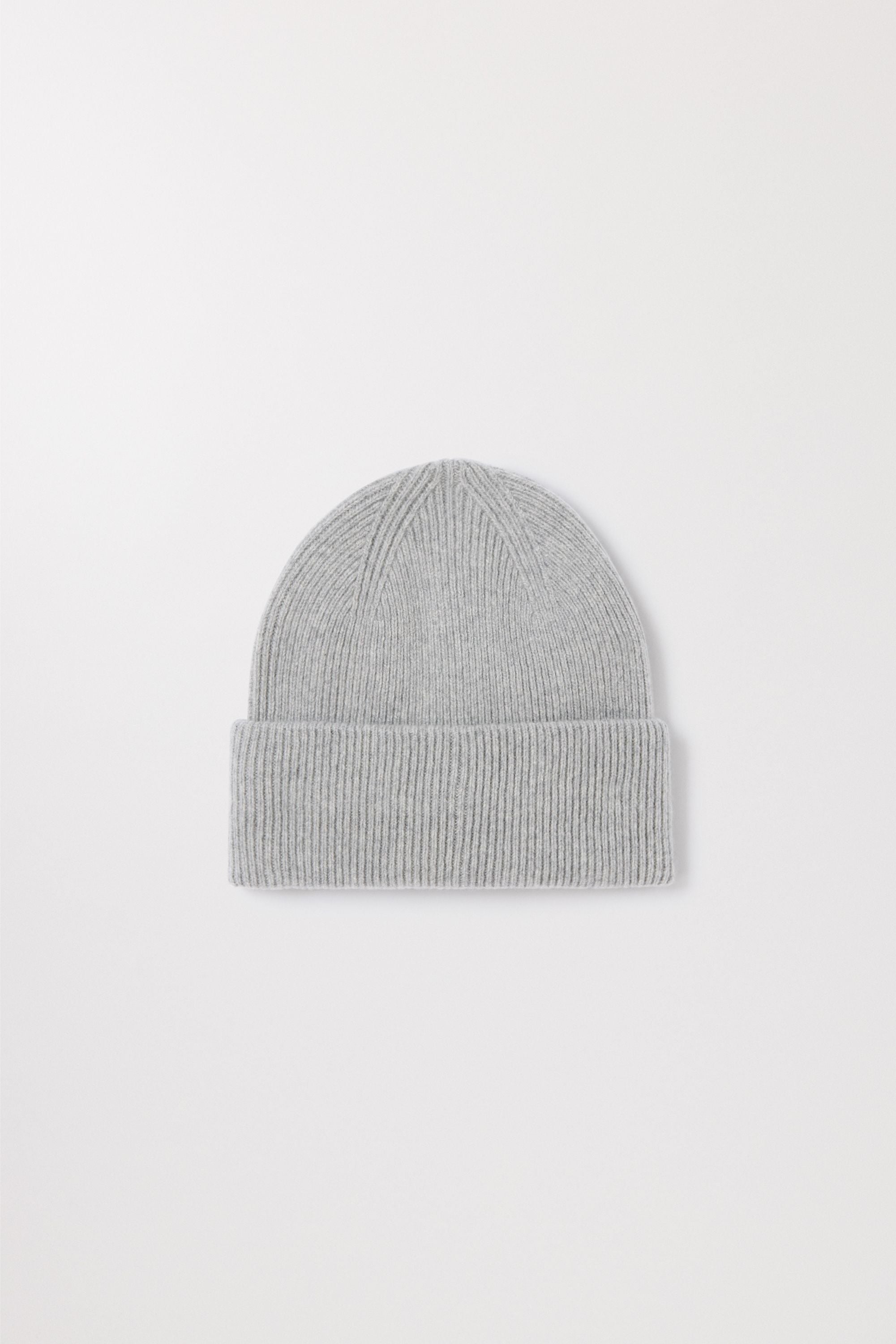 The Cashmere Beanie