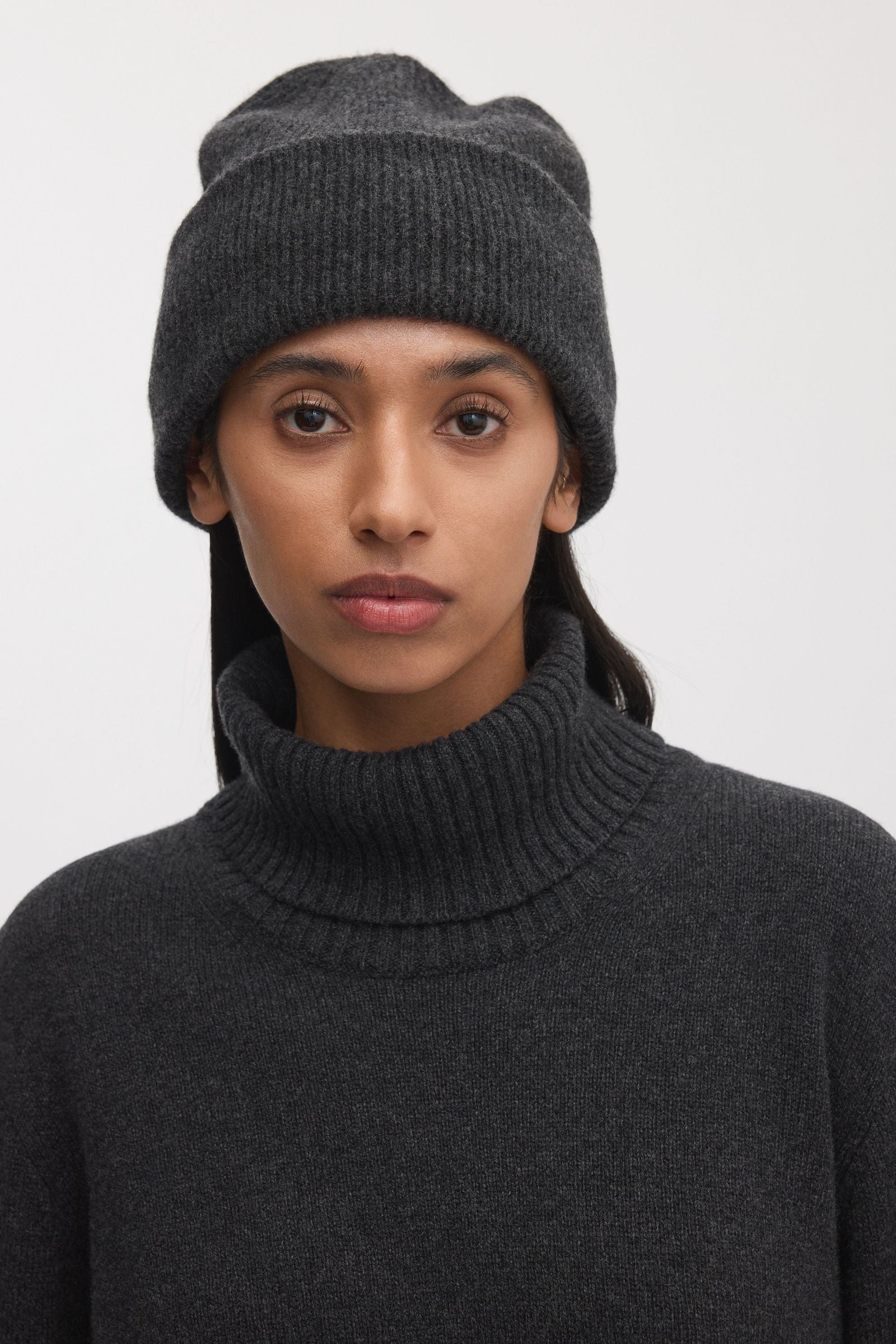 The Cashmere Beanie