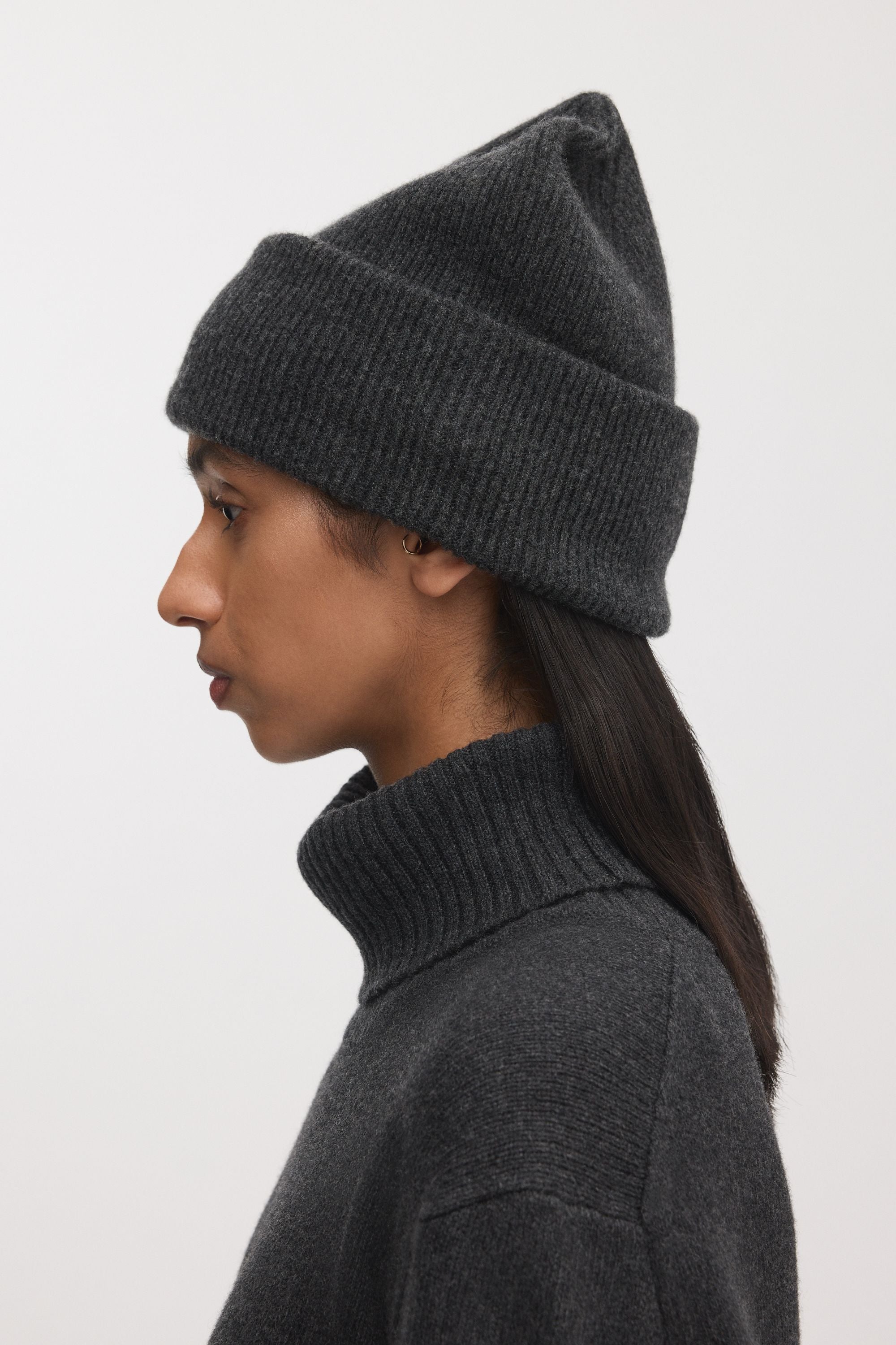 The Cashmere Beanie