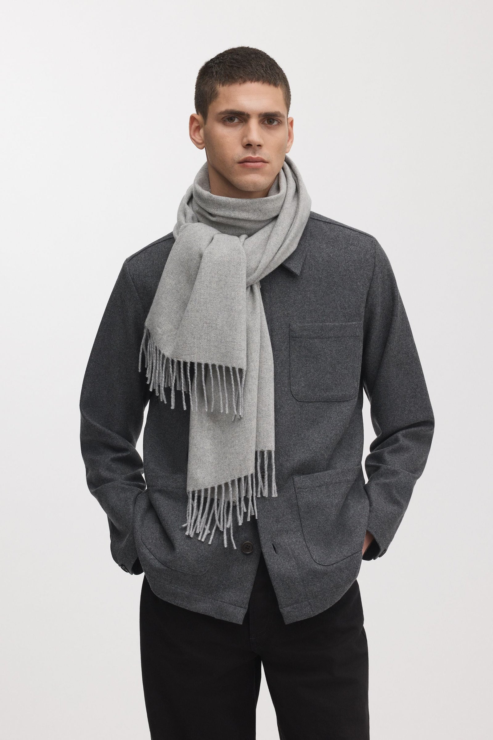 The Oversized Cashmere Wool Scarf