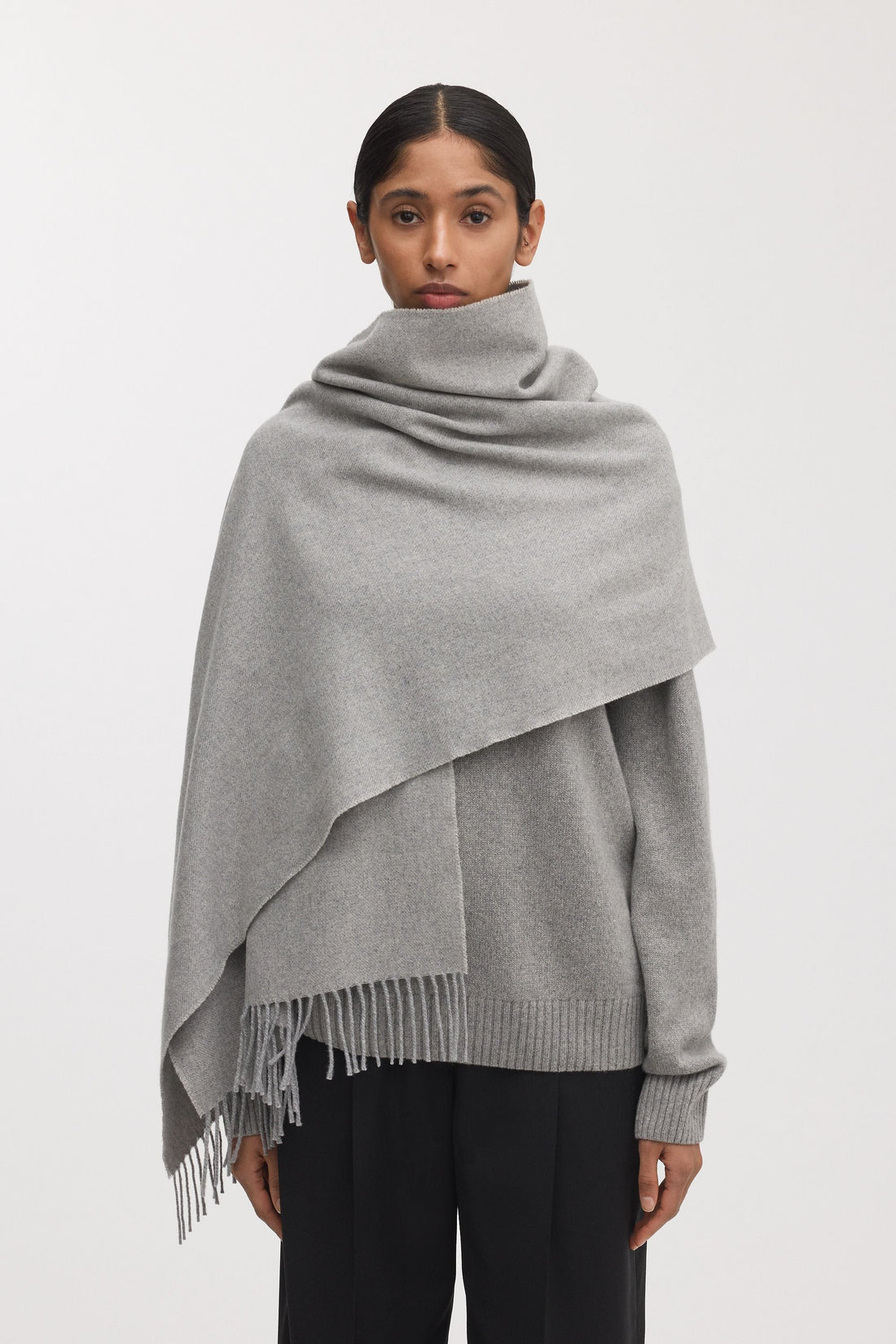 The Oversized Cashmere Wool Scarf